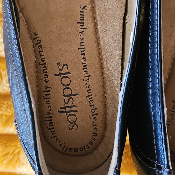 Shoes - Picture 11 of 15